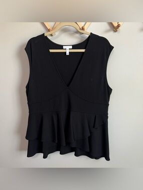 Leith Women's xxl top black deep v neck blouse